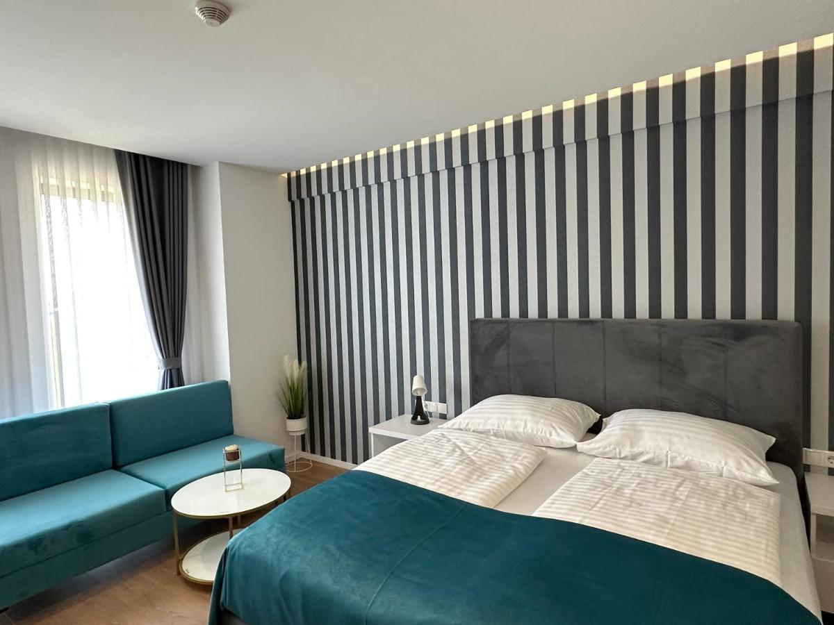 Hotel Gold Jet Bihac Exterior photo