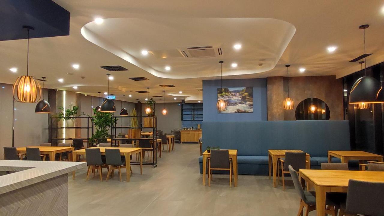 Hotel Gold Jet Bihac Exterior photo
