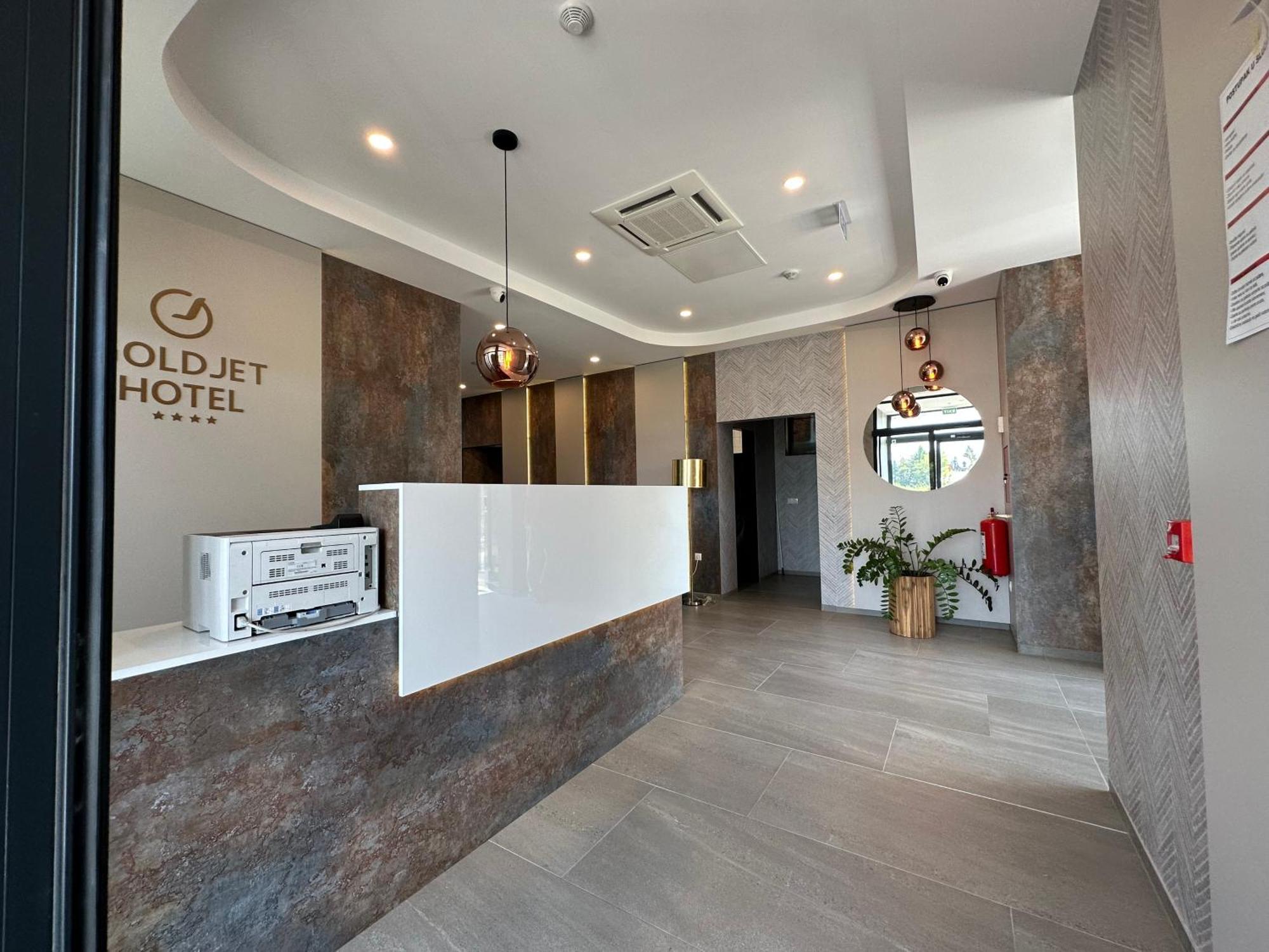 Hotel Gold Jet Bihac Exterior photo